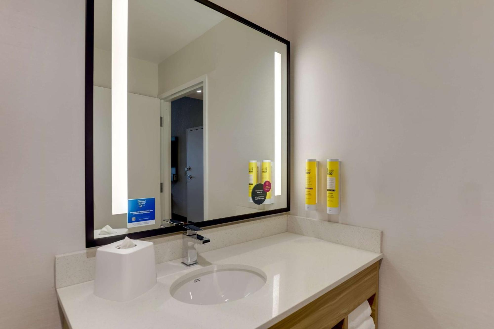 Hotel Tru By Hilton Raleigh Garner Esterno foto